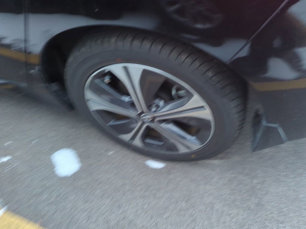 Used 2021 Nissan Leaf SV Plus image 5