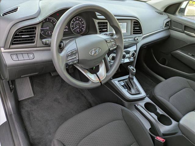 Used 2019 Hyundai Elantra SE w/ Cargo Package FWD image 10