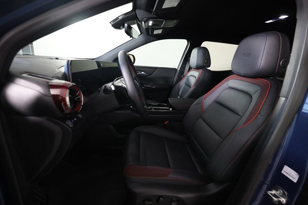 Used 2025 Chevrolet Equinox RS w/ Safety and Technology Package FWD image 14