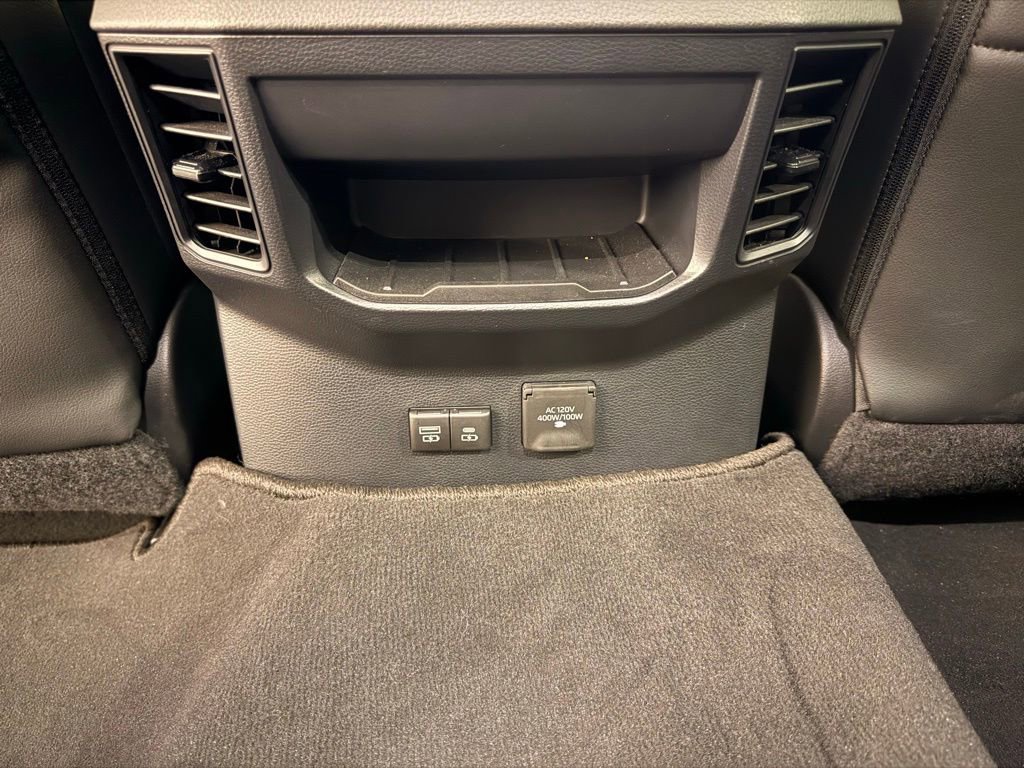 Used 2022 Toyota Tundra Limited w/ Power Package image 31