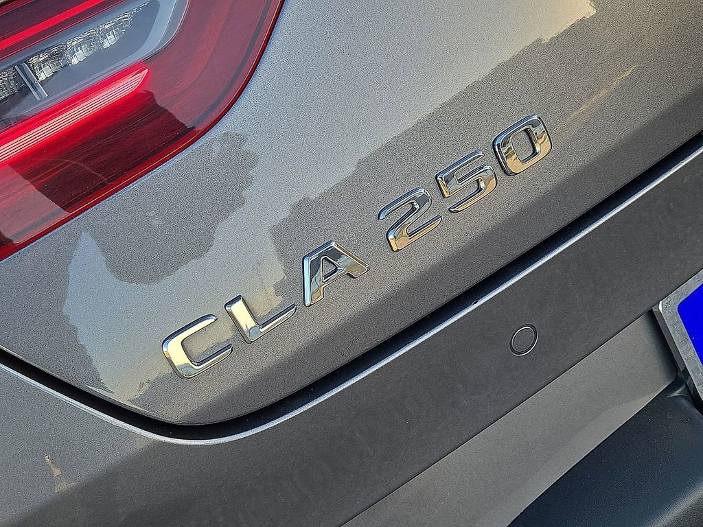 Used 2025 Mercedes-Benz CLA 250 image 12