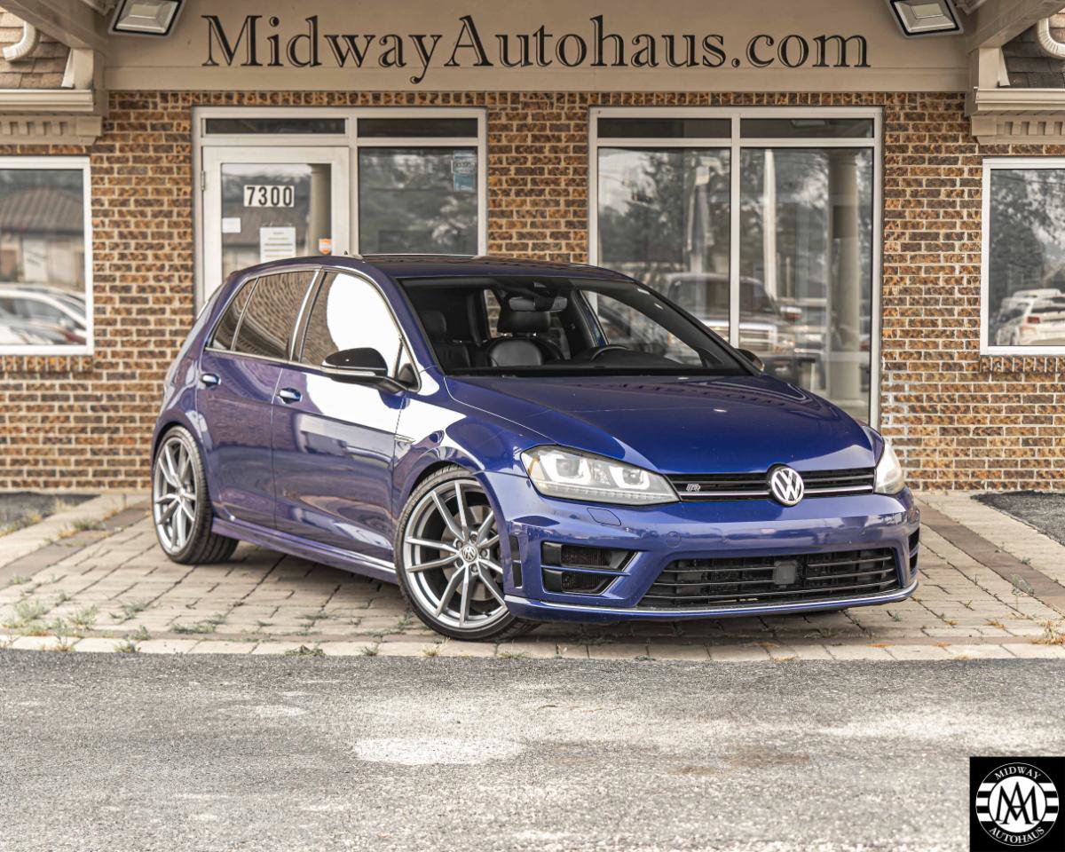 Used 2017 Volkswagen Golf R 4-Door AWD/4WD image 4
