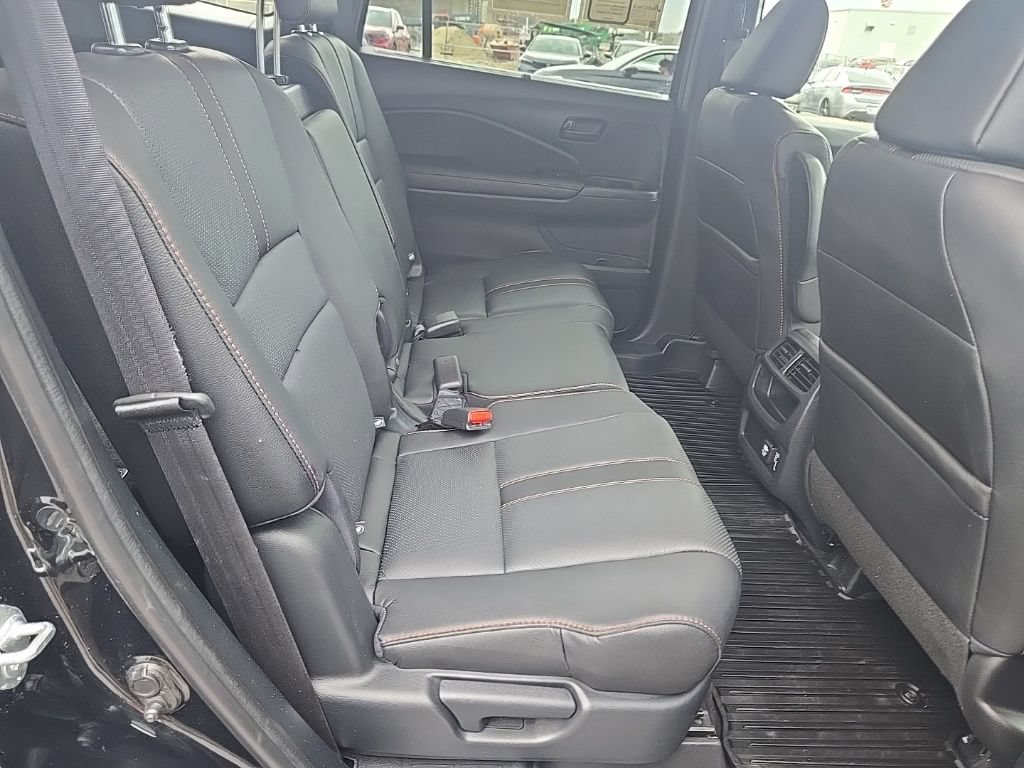 Used 2023 Honda Passport TrailSport image 27
