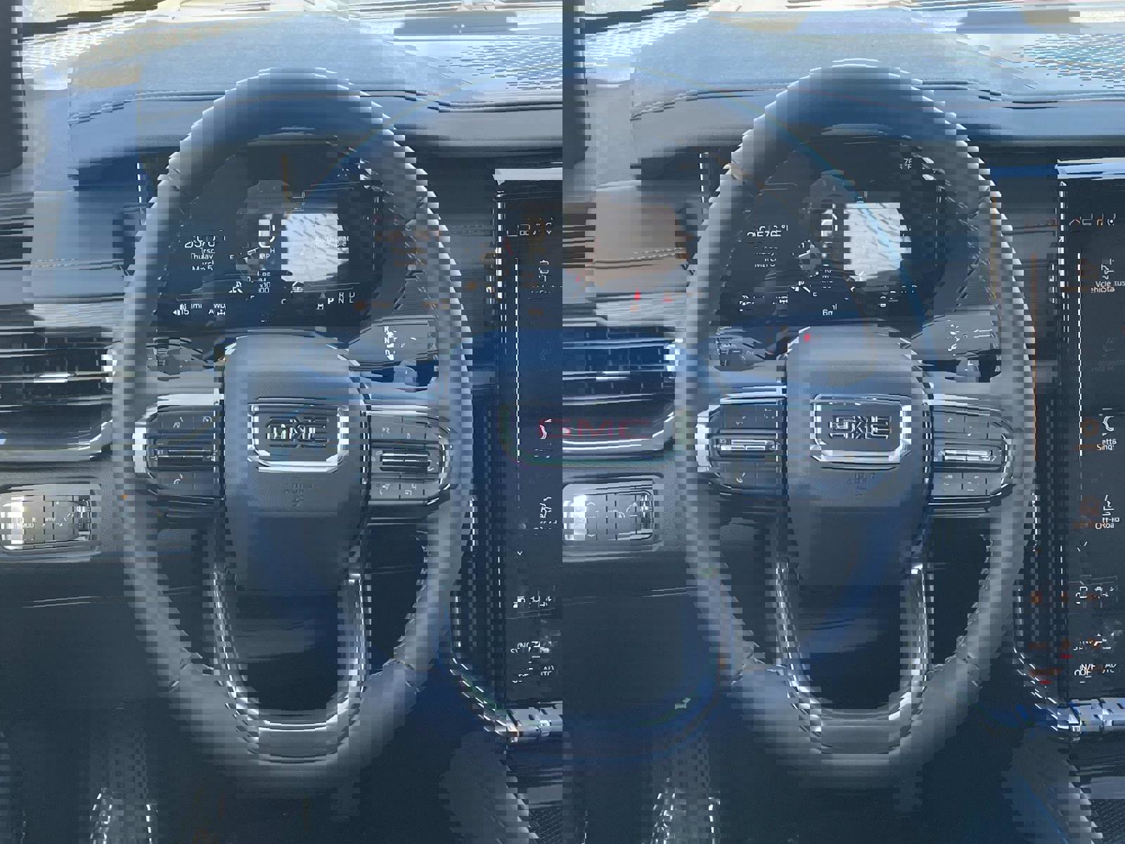 New 2026 GMC Acadia AT4 image 8