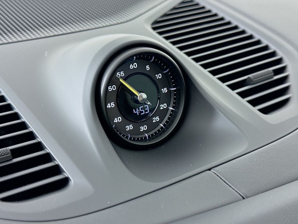 New 2026 Porsche Cayenne Turbo GT AWD/4WD image 19