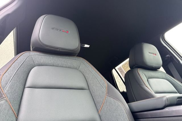 New 2026 GMC Terrain AT4 w/ Convenience Package III image 19