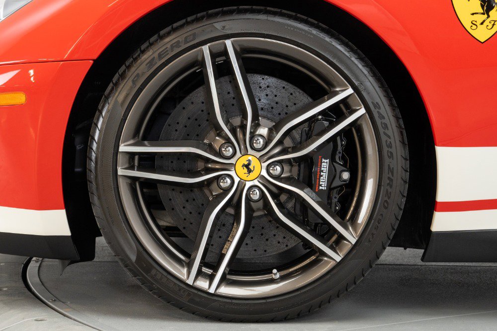Used 2011 Ferrari 599 GTB Fiorano image 12