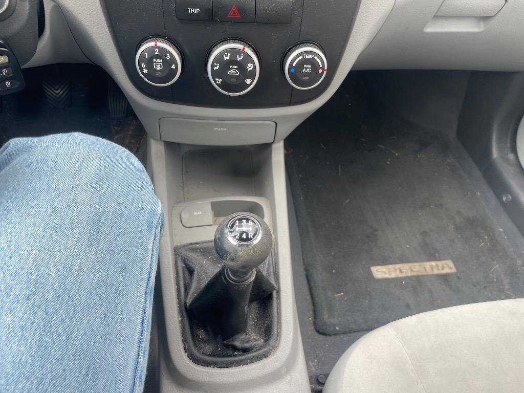 Used 2009 Kia Spectra EX image 17