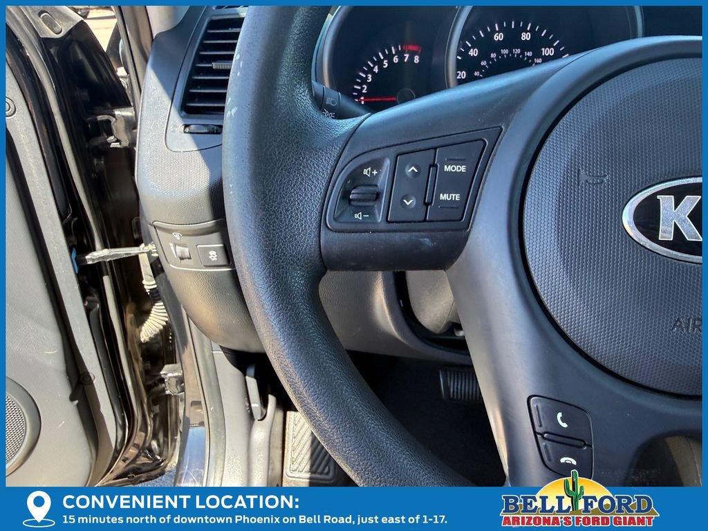 Used 2013 Kia Soul image 24