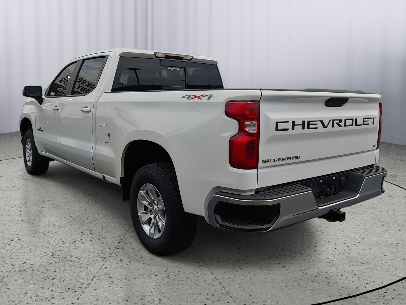 Used 2019 Chevrolet Silverado 1500 LT w/ True North Edition AWD/4WD image 8