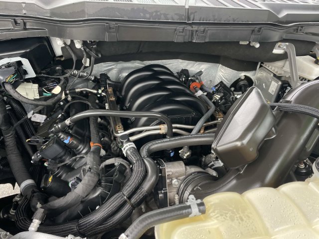 Used 2025 Ford F150 STX w/ Equipment Group 200A RWD image 37