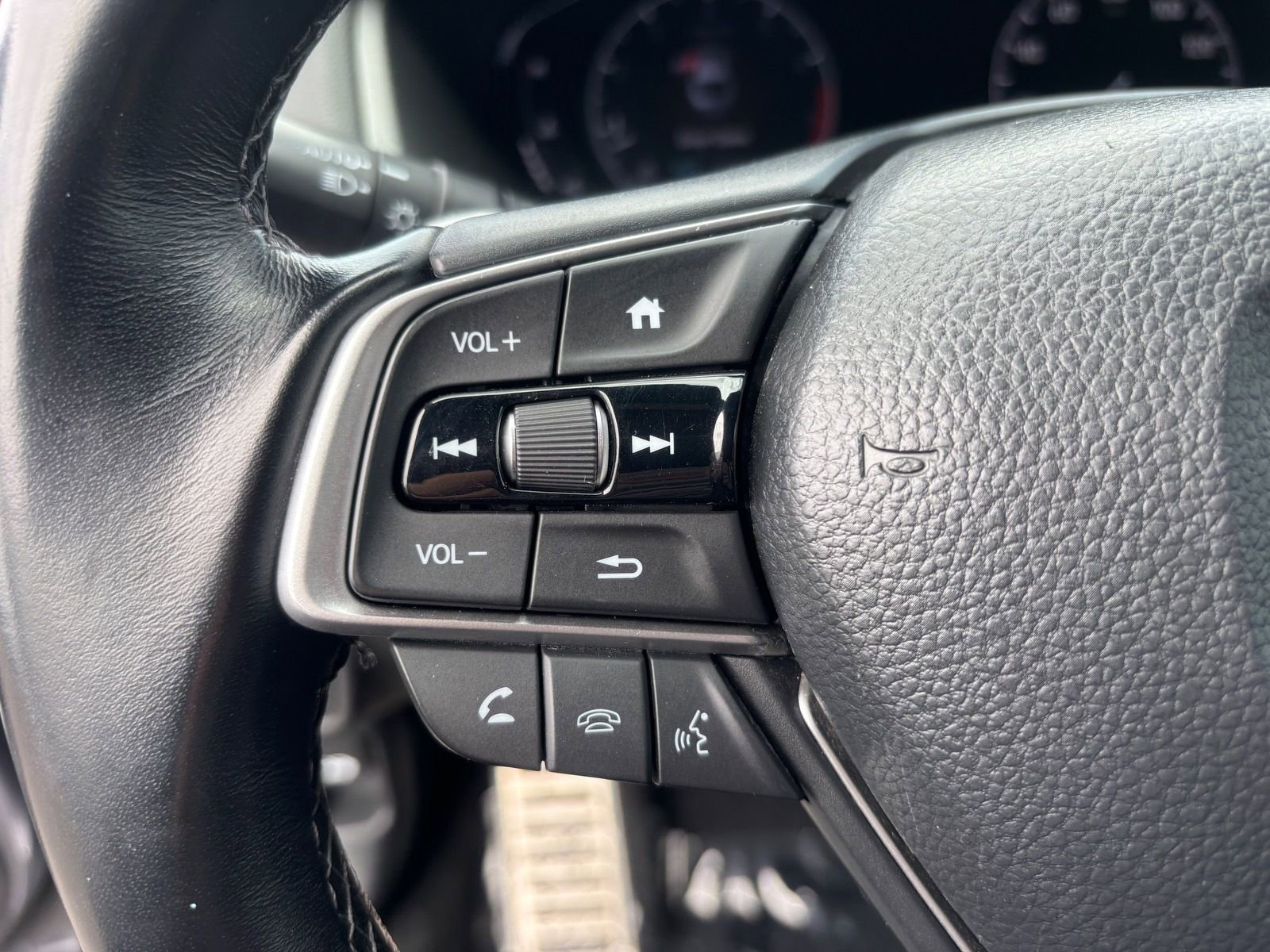 Used 2020 Honda Accord Sport image 30