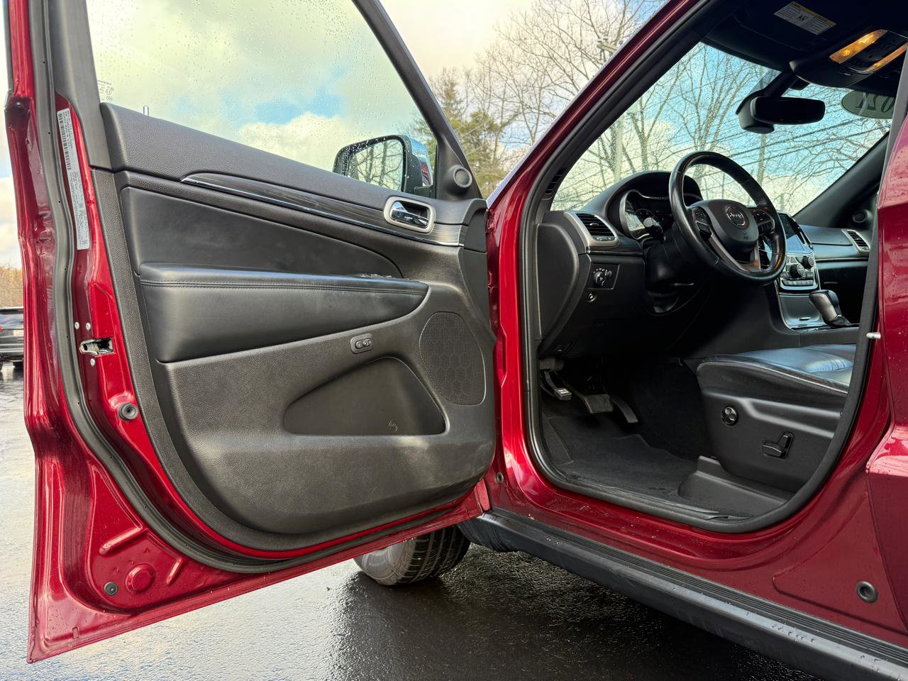 Used 2021 Jeep Grand Cherokee Limited image 9