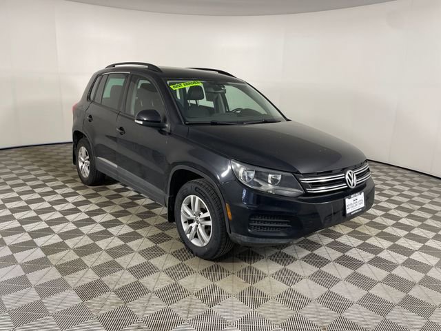 Used 2016 Volkswagen Tiguan S FWD image 16