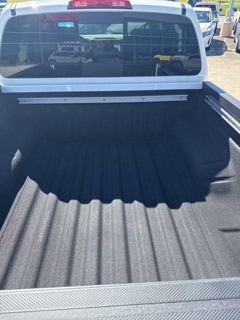 New 2026 Nissan Frontier SV w/ SV Convenience Package RWD image 8