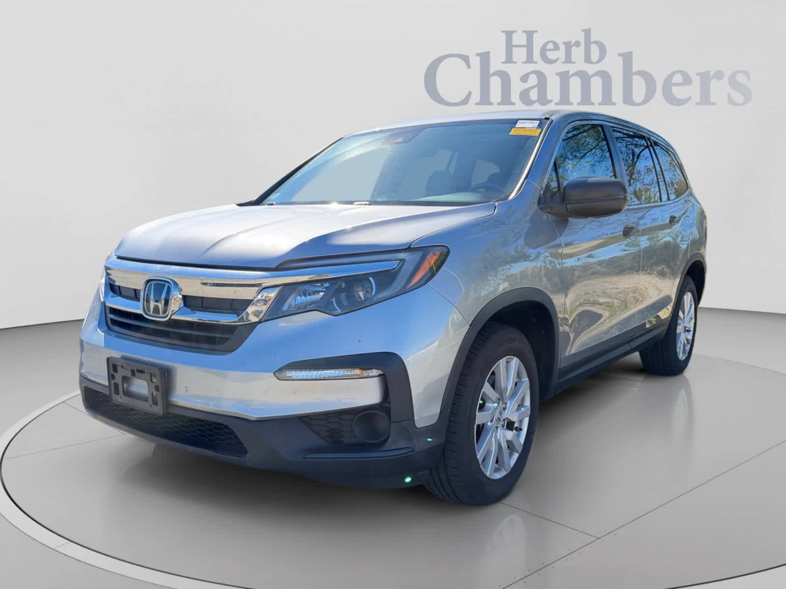 Used 2021 Honda Pilot LX image 3