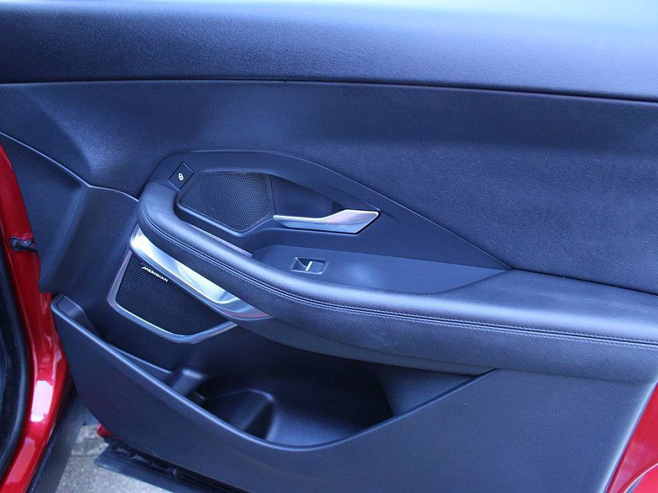 Used 2019 Jaguar E-PACE S image 23