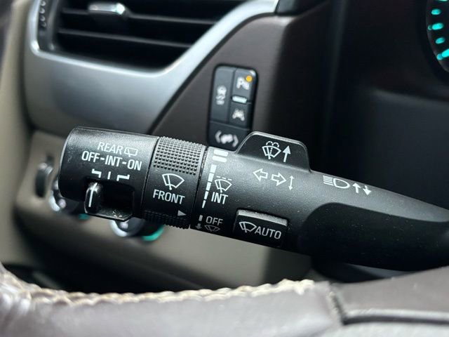 Used 2017 Chevrolet Suburban Premier image 21