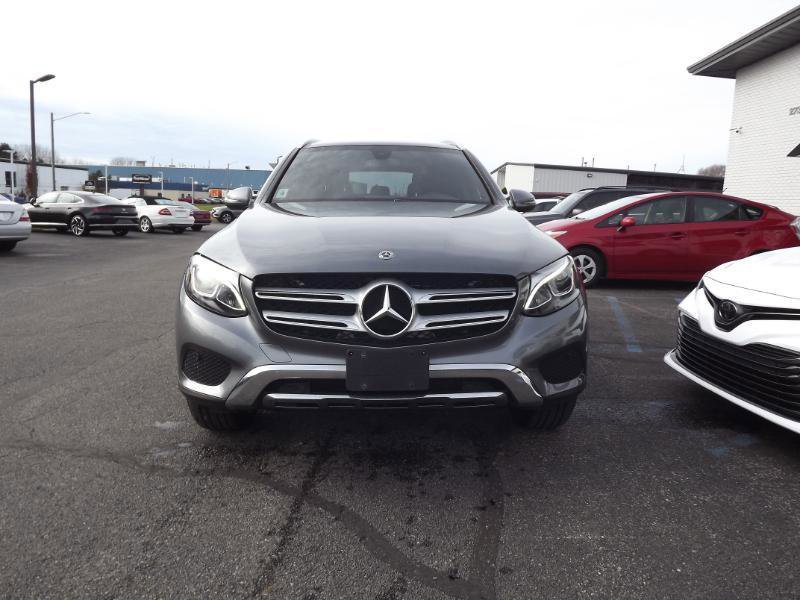 Used 2019 Mercedes-Benz GLC 300 300 4MATIC image 8