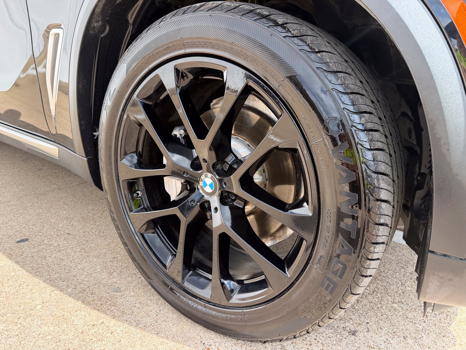 Used 2021 BMW X5 sDrive40i w/ Premium Package RWD image 46