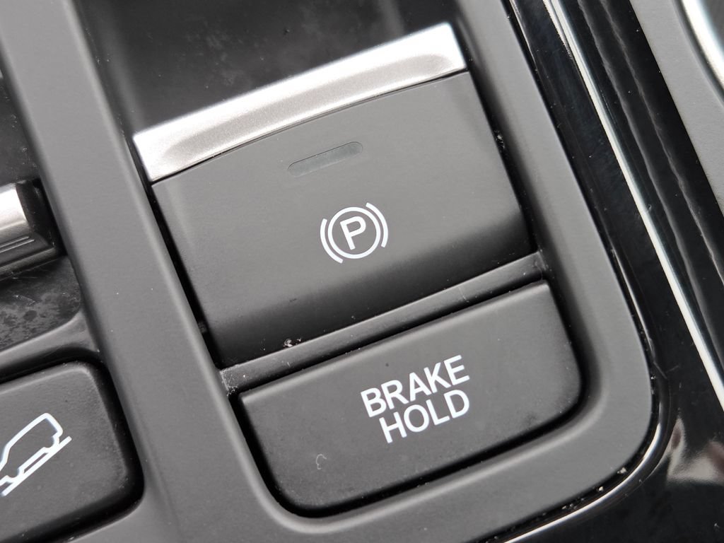 Used 2023 Honda Pilot Elite image 19