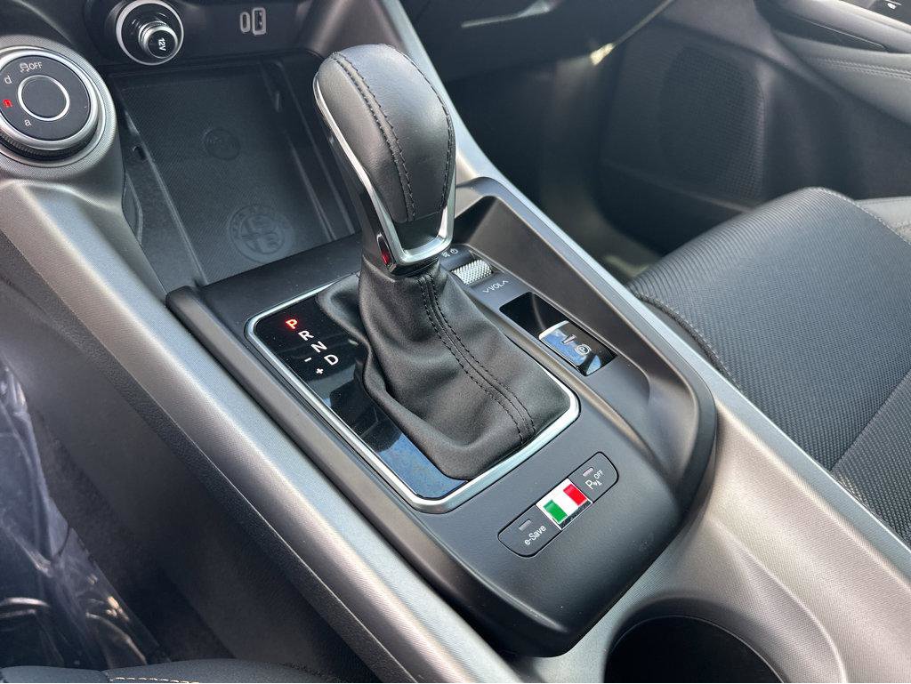 Used 2024 Alfa Romeo Tonale Ti image 28