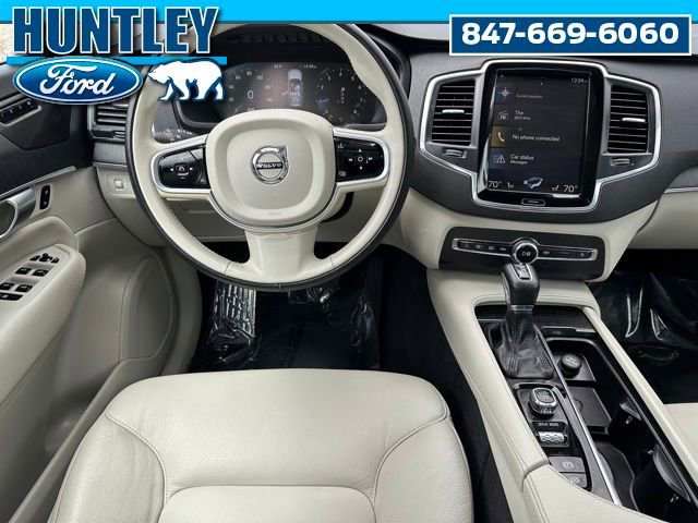 Used 2020 Volvo XC90 T6 Momentum w/ Protection Package Premier AWD/4WD image 19