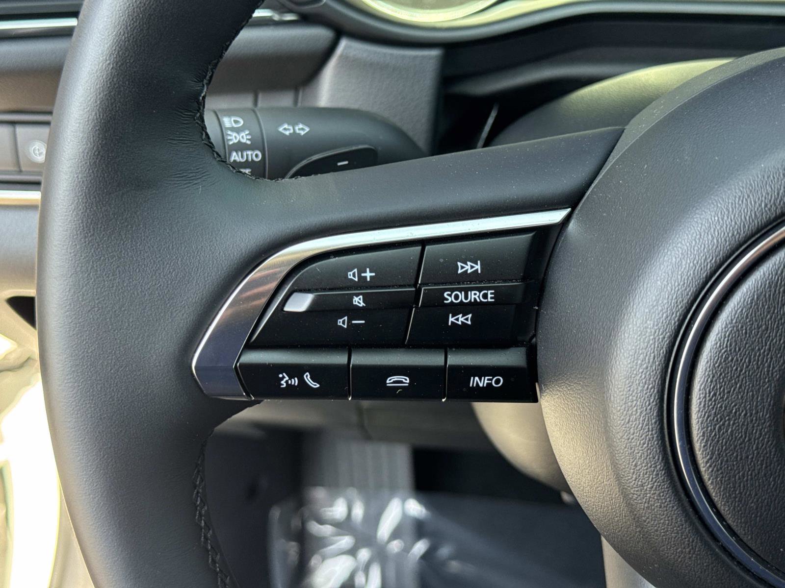 Used 2025 MAZDA CX-30 2.5 Turbo w/ Premium Package image 11