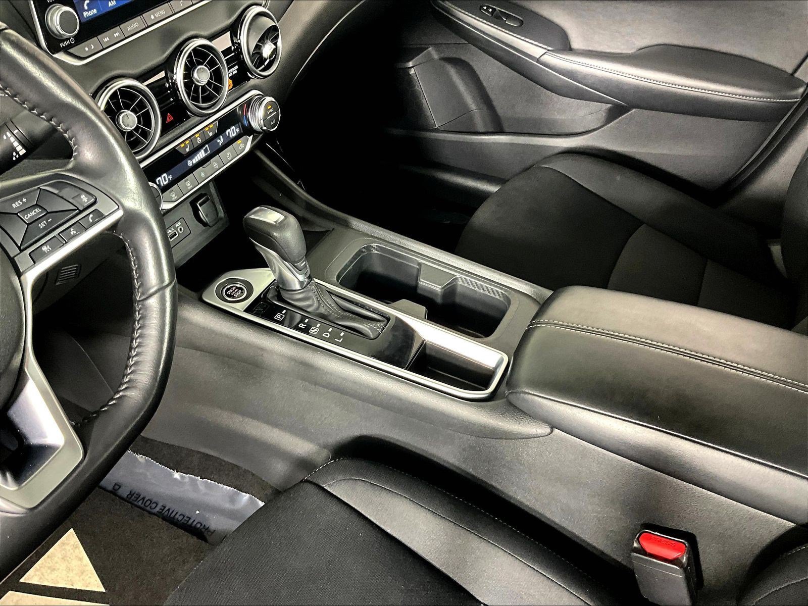 Certified 2024 Nissan Sentra SV w/ All-Weather Package FWD image 18