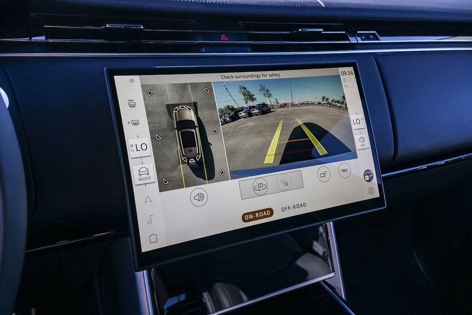 New 2026 Land Rover Range Rover SE AWD/4WD image 35