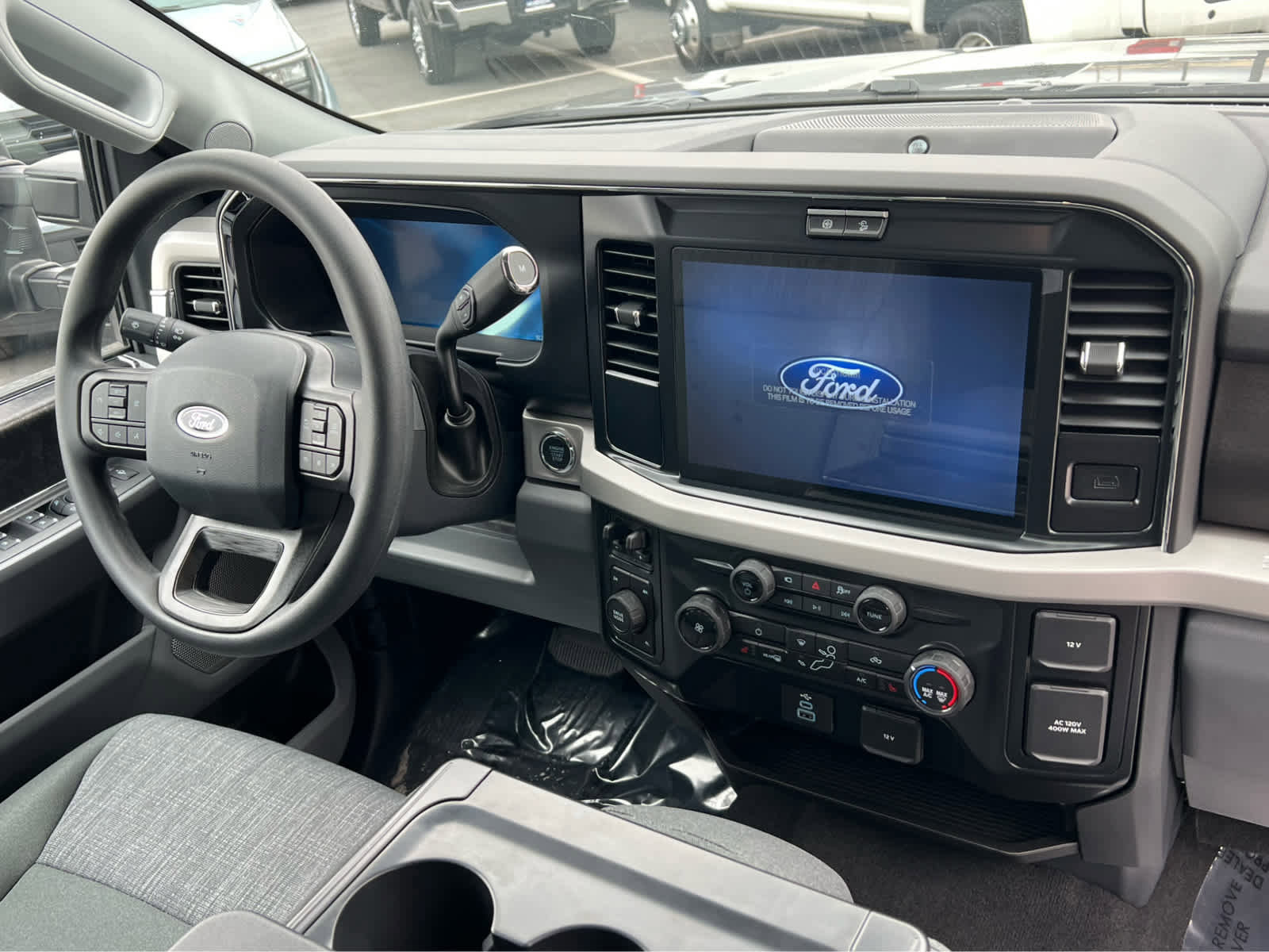 New 2026 Ford F350 XLT w/ XLT Premium Package AWD/4WD image 20