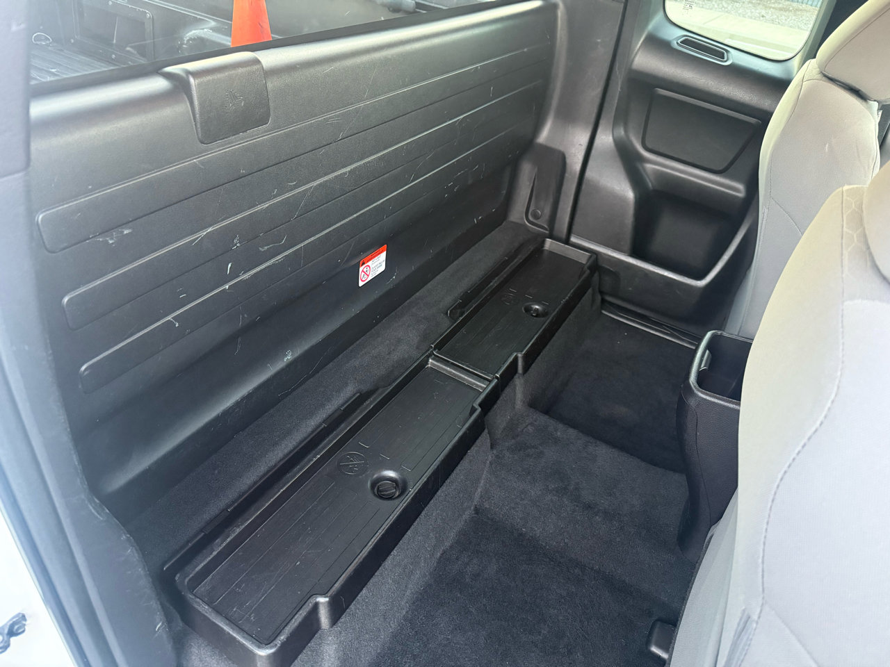 Used 2016 Toyota Tacoma SR RWD image 16