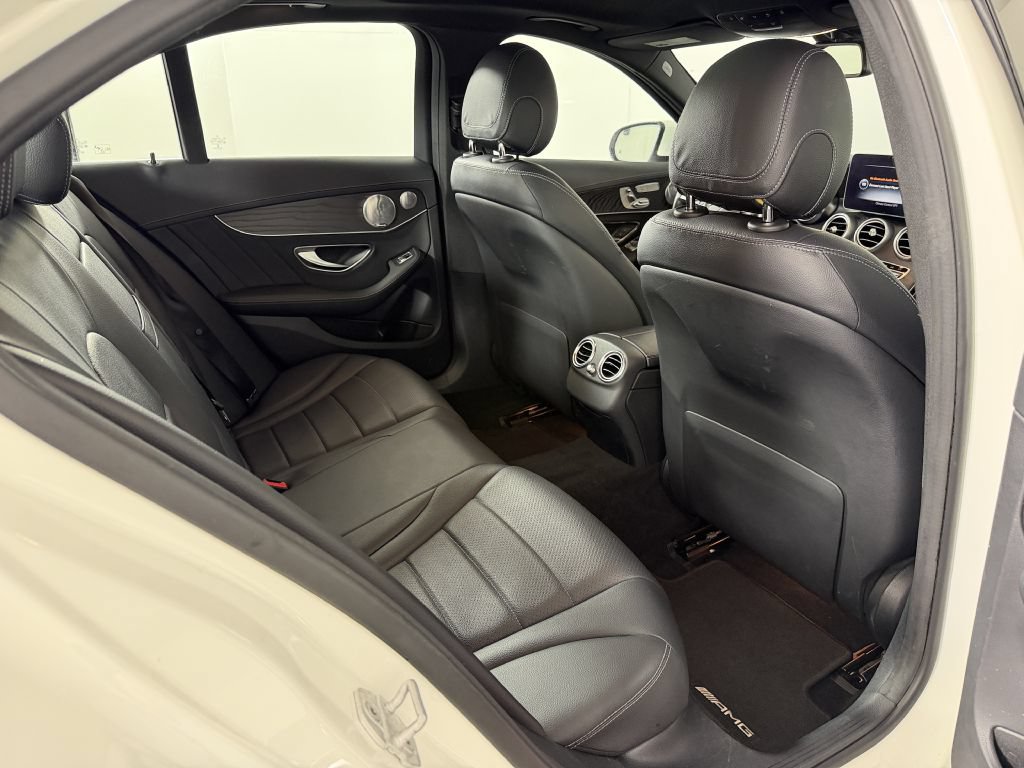 Used 2015 Mercedes-Benz C 300 4MATIC Sedan image 21