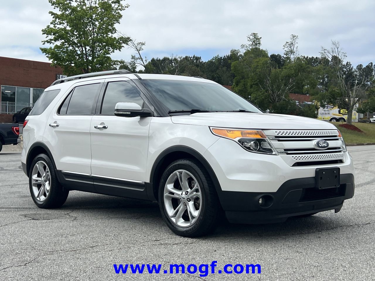Used 2015 Ford Explorer Limited w/ Equipment Group 301A FWD image 4