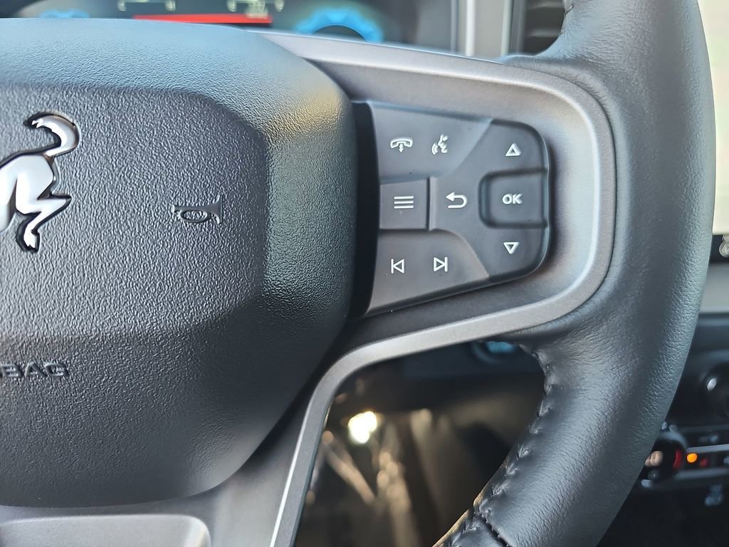 New 2025 Ford Bronco Outer Banks w/ Sasquatch Package image 17