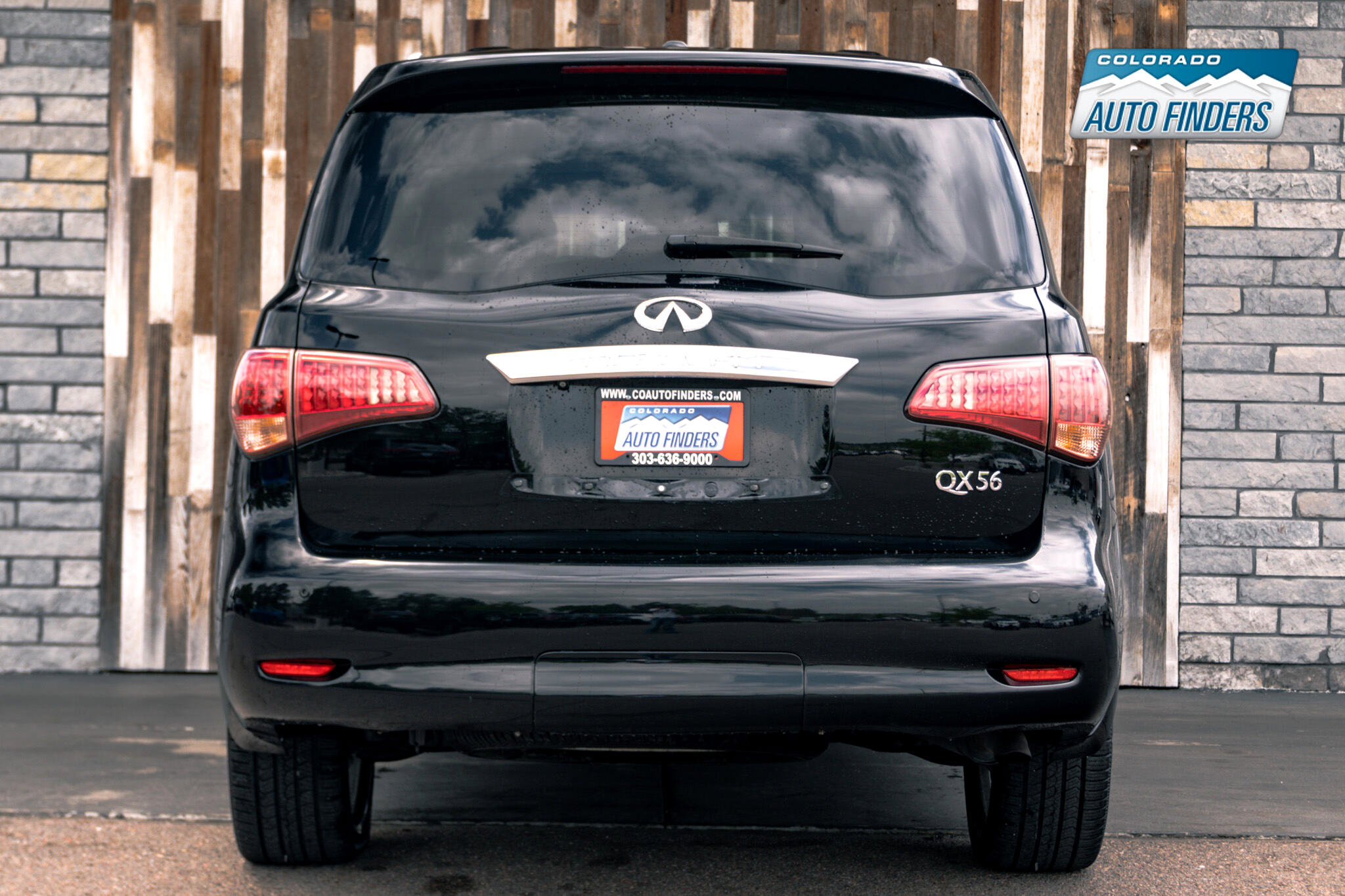 Used 2011 INFINITI QX56 4WD w/ Theater Pkg image 5