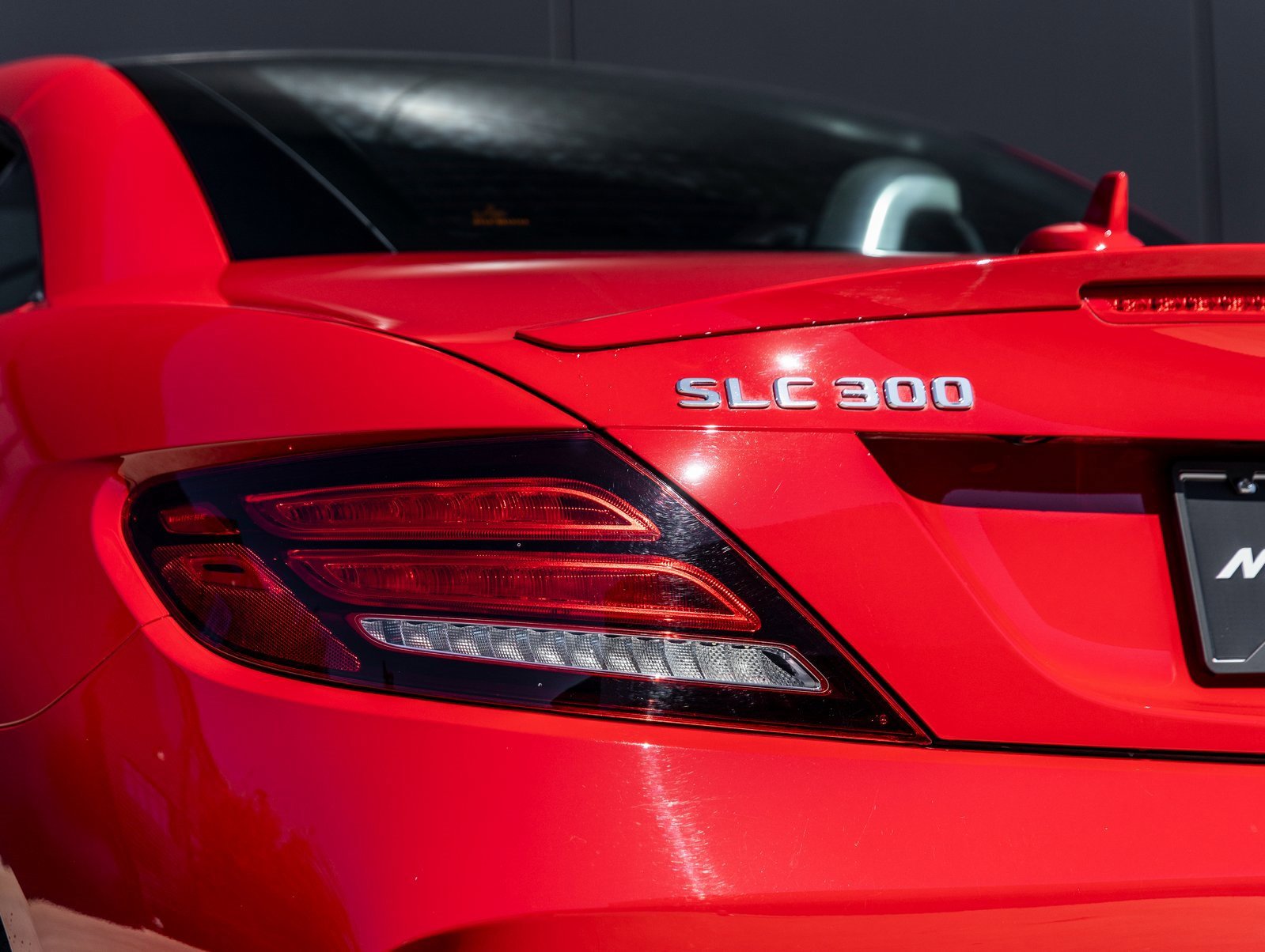 Used 2017 Mercedes-Benz SLC 300 image 11