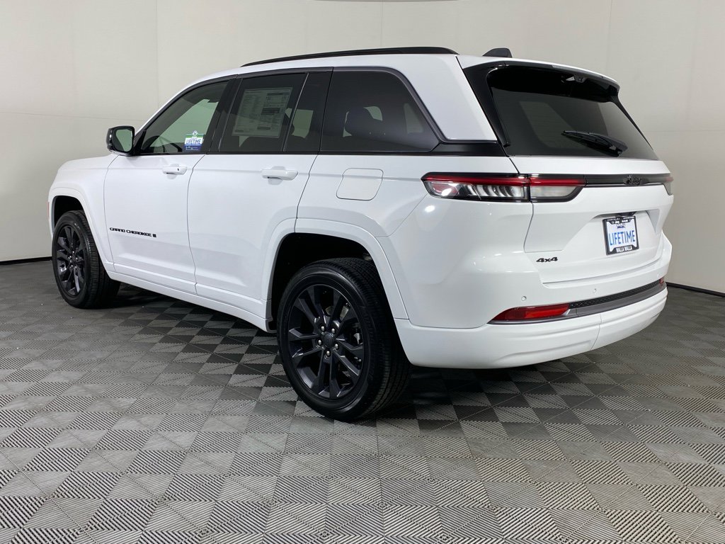 New 2026 Jeep Grand Cherokee Limited Reserve AWD/4WD image 17