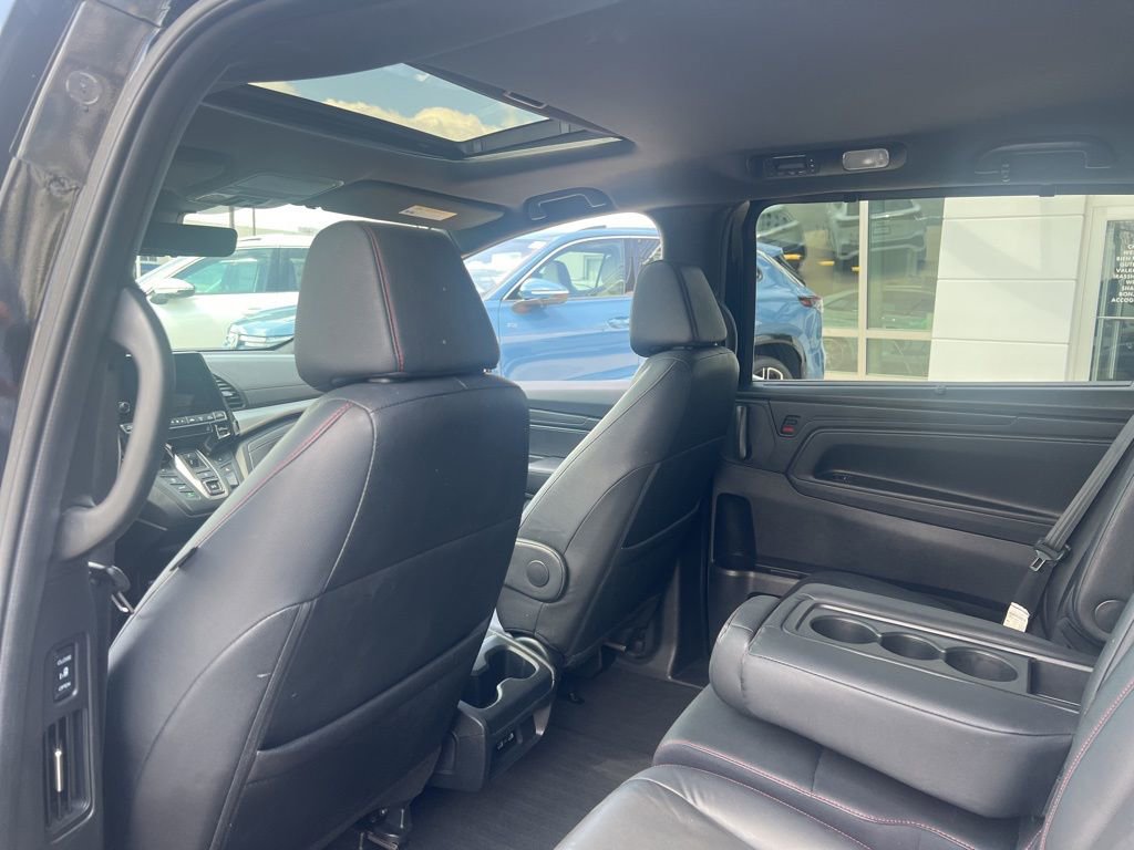 Used 2023 Honda Odyssey Sport image 17