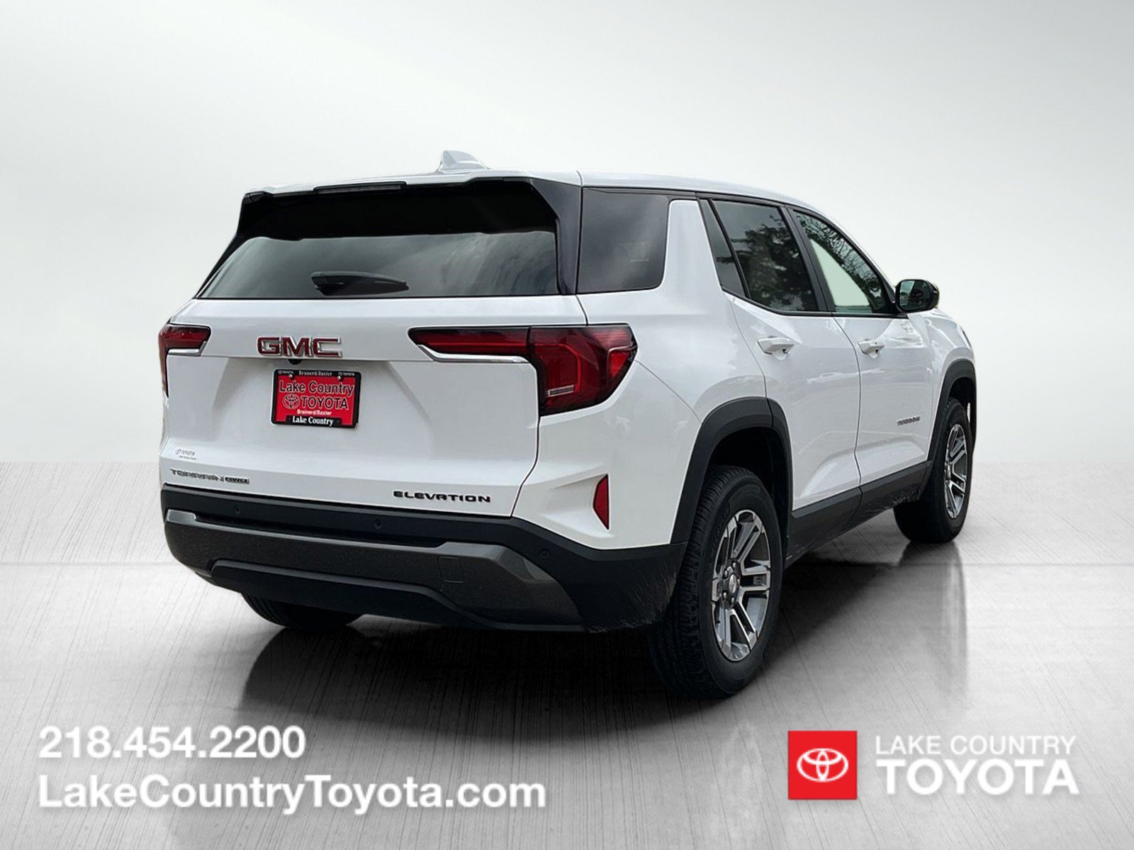 Used 2025 GMC Terrain Elevation AWD/4WD image 5