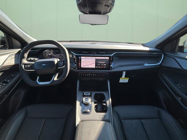 New 2026 Jeep Cherokee Overland w/ Trailer Tow Group image 25