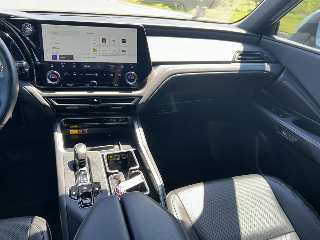 Used 2024 Lexus TX 350 FWD w/ Cold Weather Package image 19