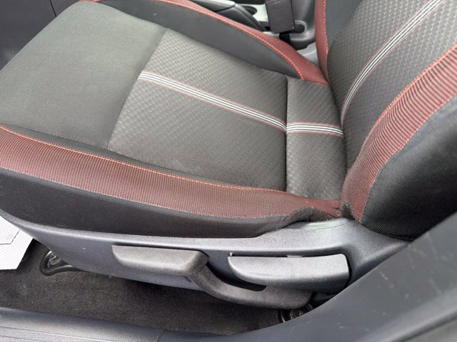 Used 2024 Nissan Versa SR FWD image 25