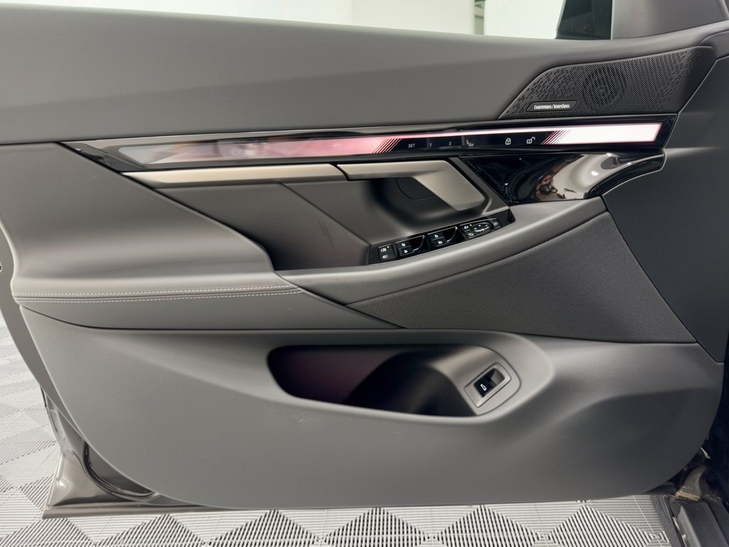 Certified 2026 BMW 530i RWD image 14