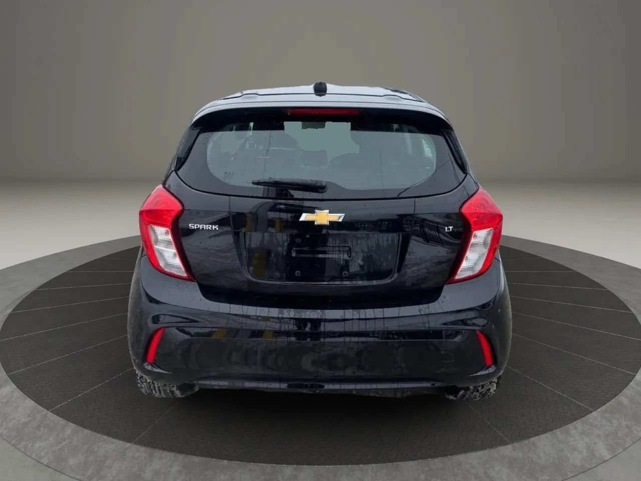 Used 2020 Chevrolet Spark LT FWD image 4