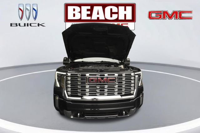 Used 2024 GMC Sierra 2500 Denali w/ Denali Reserve Package AWD/4WD image 9