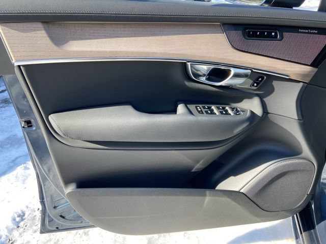 New 2026 Volvo XC90 B6 Plus AWD/4WD image 12