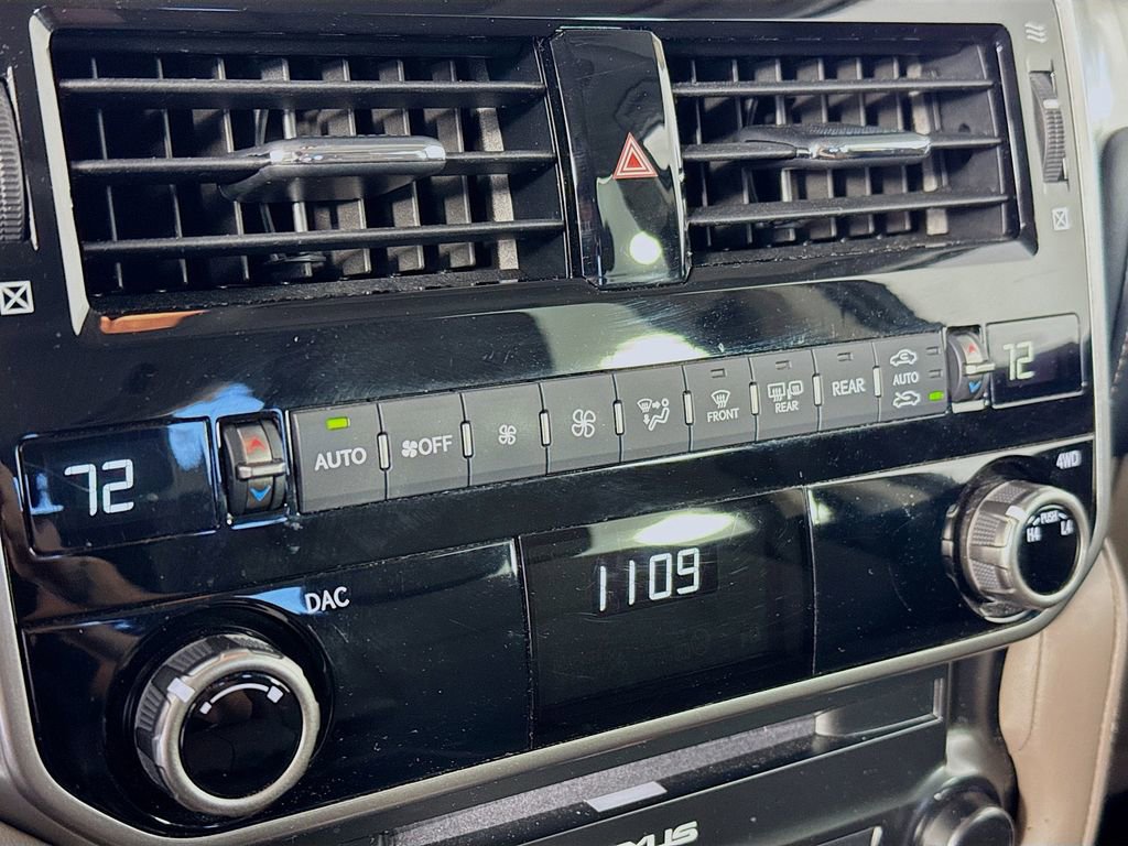 Used 2023 Lexus GX 460 Premium image 16