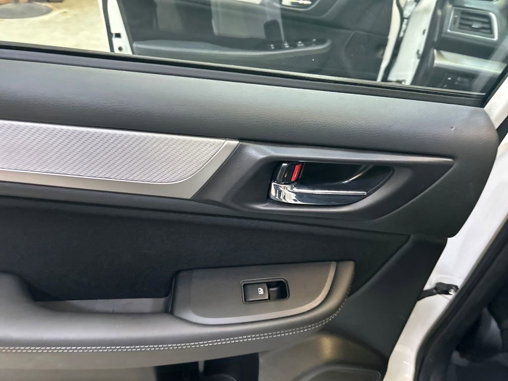 Used 2017 Subaru Legacy 2.5i Premium image 21