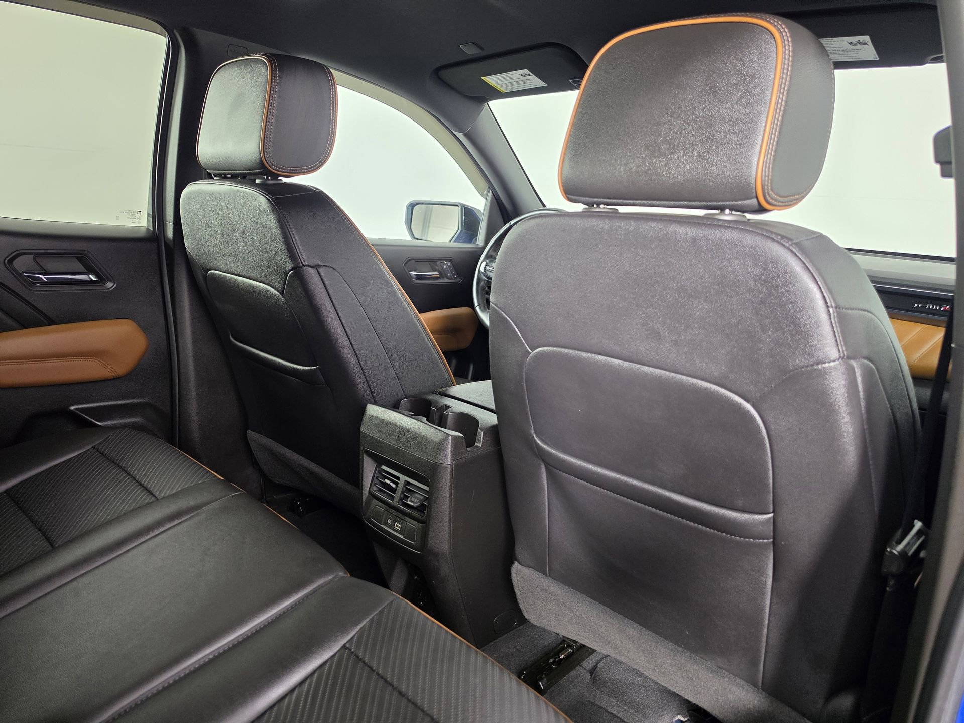 Used 2023 GMC Canyon AT4 w/ AT4 Premium Package AWD/4WD image 41